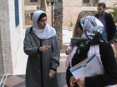 إطلاق مشروع للمنح الجامعية للطلبة السوريين والأردنيين