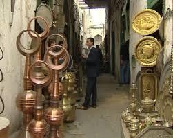 حِرَفٌ نَادِرَةٌ ظلت خلف اللاجئين في أحياء دمشق