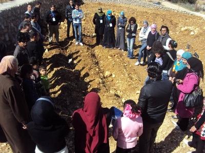 زراعة أشجار تحمل أسماء شهداء الأردن وفلسطين