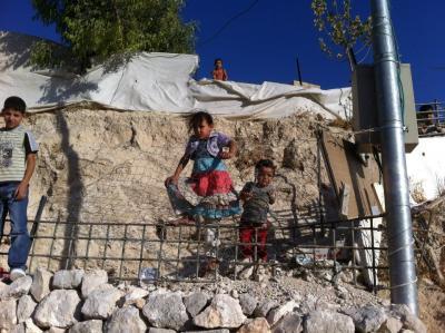 مقدسيون يخلقون مشاريع صغيرة لتعتاش منها العائلات الفقيرة مقدسيون يخلقون مشاريع صغيرة لتعتاش منها العائلات الفقيرة