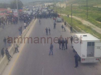 جرش الاهلية تعلق الدوام اثر مشاجرة ضخمة - صور