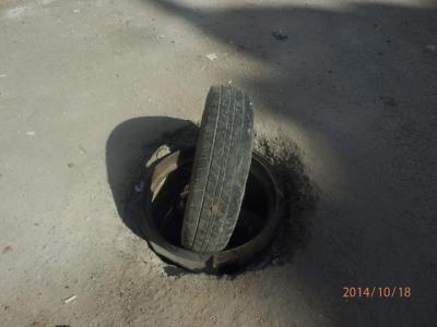 شارع القابسي في وادي الحجر شاهد على "اعتباطية" الخلطات الاسفلتية