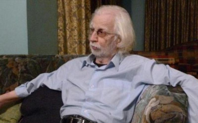 سلامة كيلة في ندوة بمسرح البلد