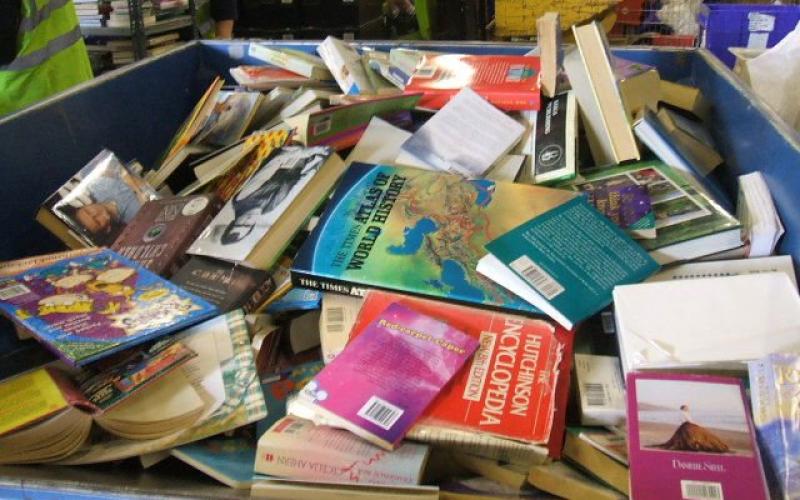 "بيت الحكمة" تقيم معرض الكتب الجامعية المستعملة