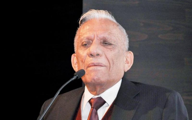 عبد الرازق عبد الواحد في رابطة الكتاب الأربعاء