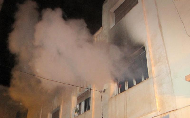 جرش: إصابة 9 من عائلة واحدة إثر حريق منزل