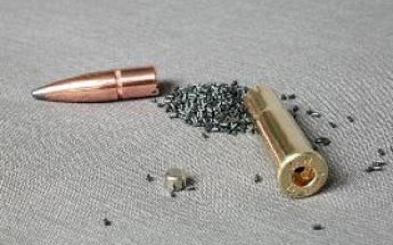 Man kills ex-wife, in-law, lawyer before escaping crime scene