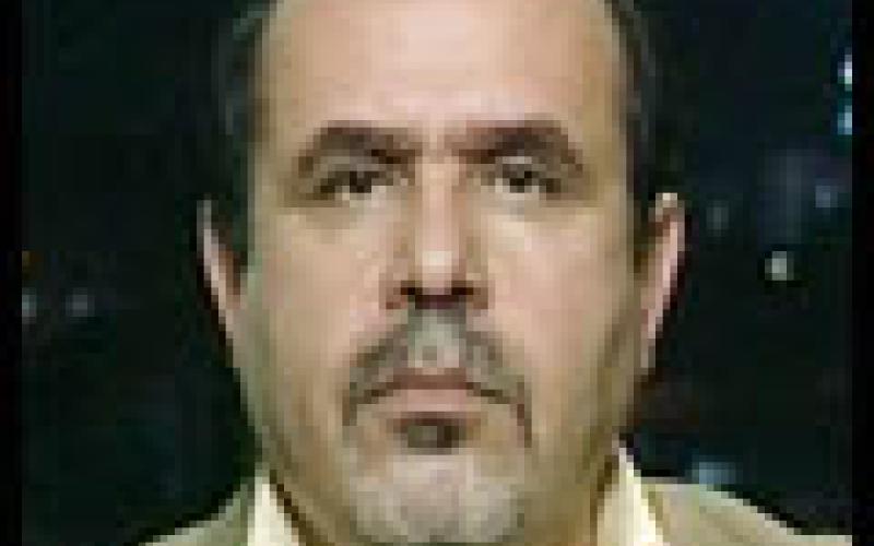 الملك محذرا وموبّخا