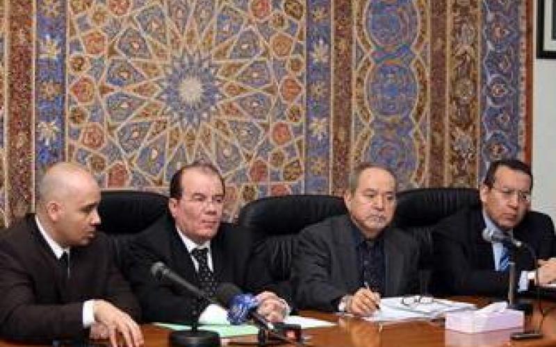 عدم تجاوز المسؤولية الأدبية للتربية في تحقيق التوجيهي