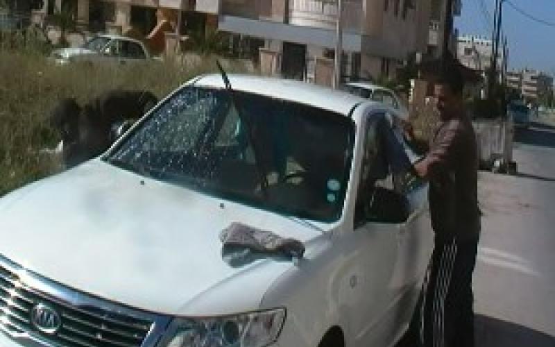 "خلوات خيالية بين العمالة الوافدة في مناطق غسيل السيارات ..(فيديو)