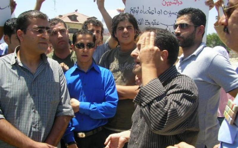 ذبحتونا تطالب بتشكيل لجنة تحقيق في اشتراط الهاشمية ذكر مكان ولادة الأب 