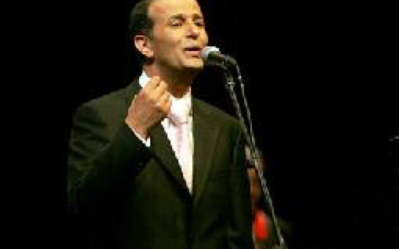 أمسية أيمن تيسير بالزرقاء