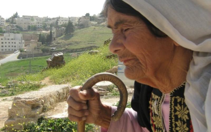 نساء أكبر من النكبة