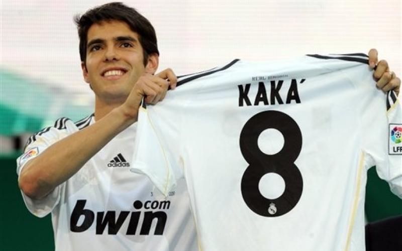 Midfielder Kaka keen to leave Real Madrid for Chelsea 