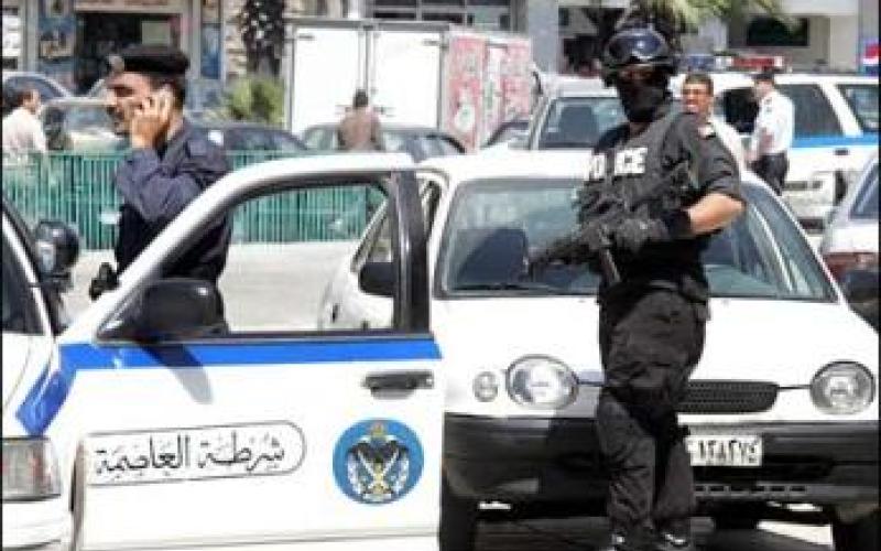 القبض على محتالين ومنتحلي شخصيات رجال أمن