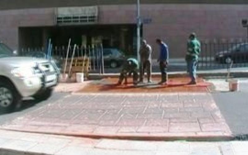 الأمانة تقر بسوء إقامة 5 مطبات بوادي صقرة (فيديو)