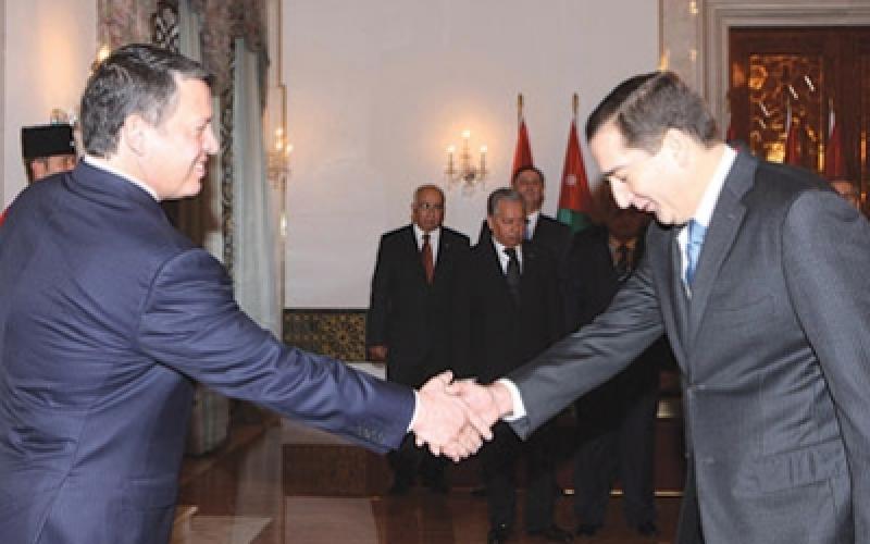 بحضور 7 وزراء الحكومة تستعرض إنجازاتها 