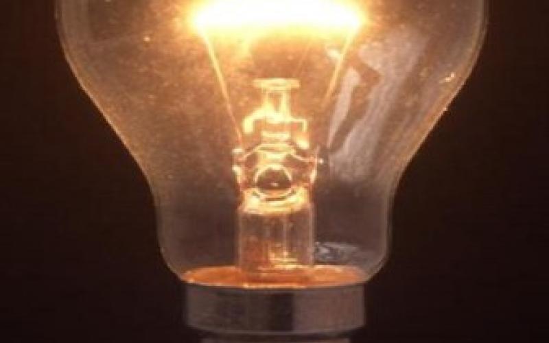 شارع الاردن .. مضاء حتى الصباح