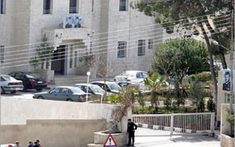 تهمة القتل العمد مكرر لقاتلة أطفالها بالسلط