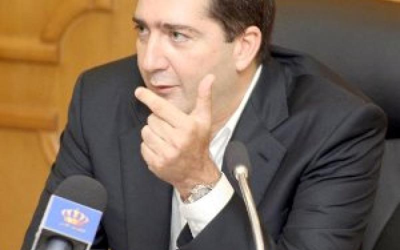 الرفاعي : يحث العمال على المشاركة بالانتخابات