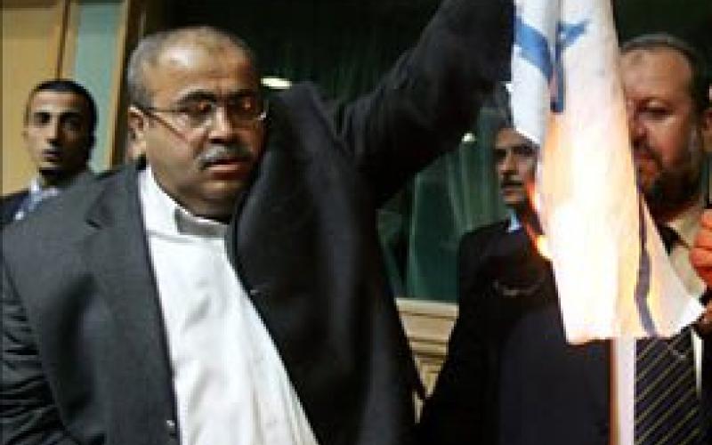 عطية يسأل عن البورصة والنسور عن الهيئات وهميسات عن الأمانة 