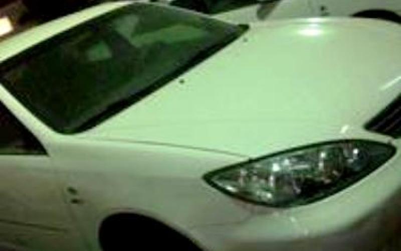 Taxi driver tries to set himself and vehicle on fire