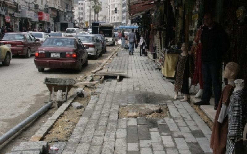  الأمانة تزيد رواتب الموظفين من 15 الى 25 دينارا