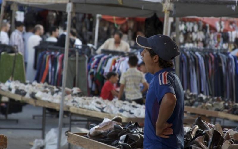 سوق العبدلي مهدد بالزوال وأصحاب البسطات يطالبون ببقائه على مدار الأسبوع 