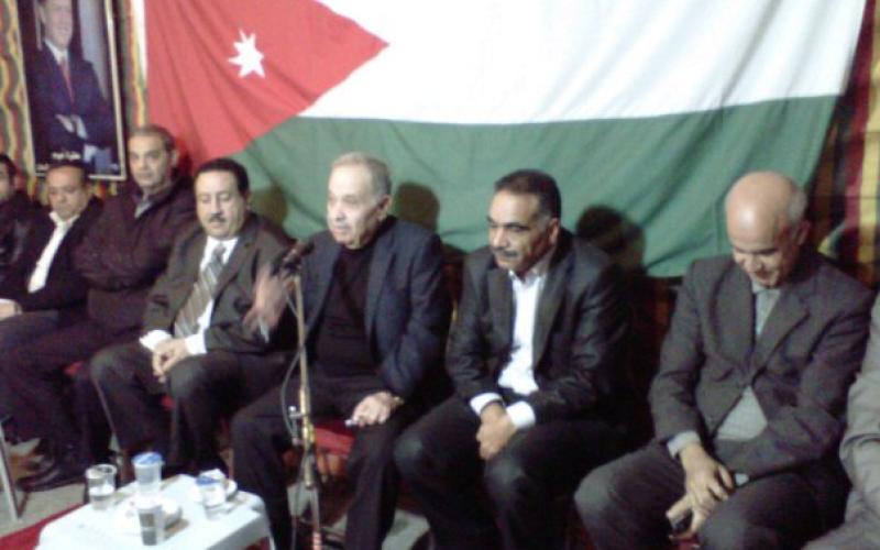 خيمة الرأي مساء منبر لما تمنعه الصحيفة صباحا 