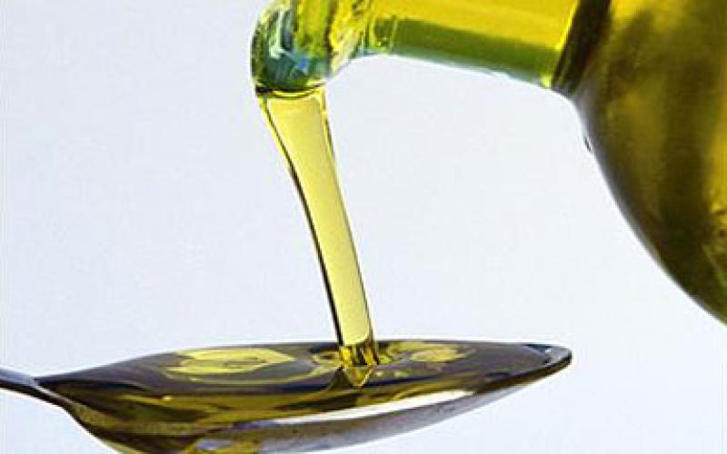 الزراعة تحيل تنفيذ “مكرمة زيت الزيتون” دون عطاء