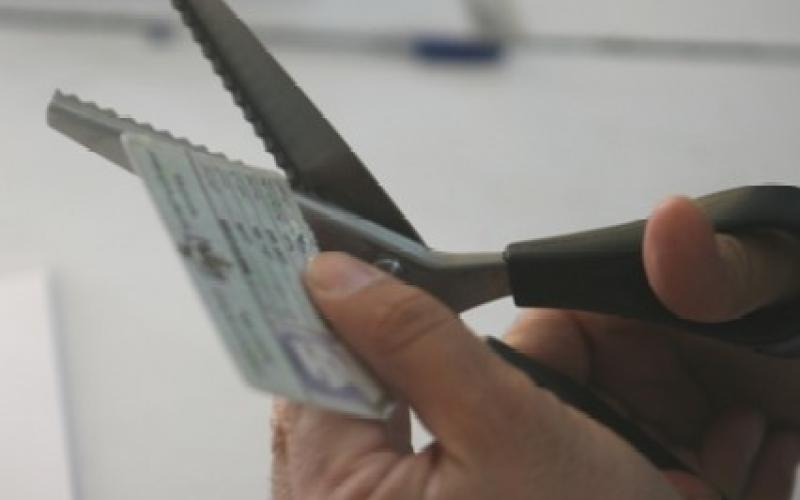 خلاف حول "قائمة وطن" يؤجل تبني الصيغة النهائية لقانون الانتخاب