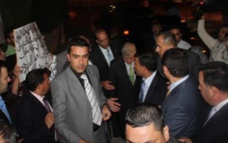 الخصاونة في النقابات: لن أمس المادة 74 من الدستور