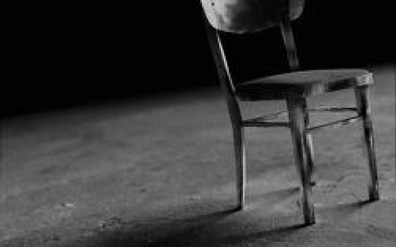 أمسية شعرية.. لم يحضر احد 