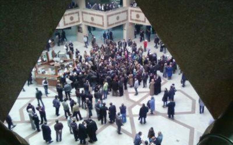 موظفو محاكم الجنوب يضربون وعمان ينتظرون الوعود