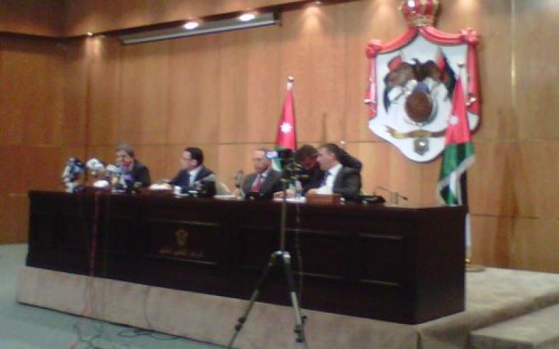 البخيت: تقرير اللجنة النيابية في الفوسفات غير نزيه.. وثائق 