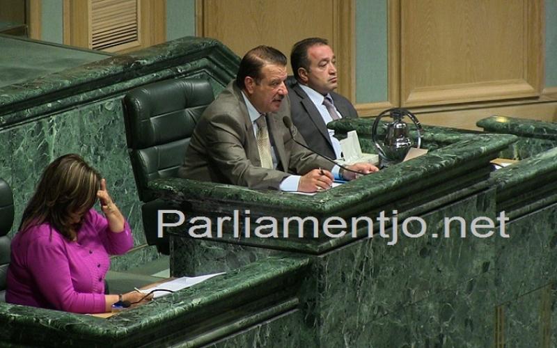 الدغمي والطراونة يبحثان أجندة الاستثنائية