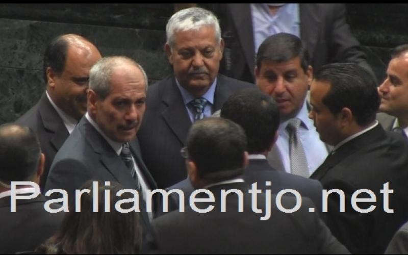 النواب يخفض مدة الاستفادة من حسم تسجيل الوكالات غير المنقولة