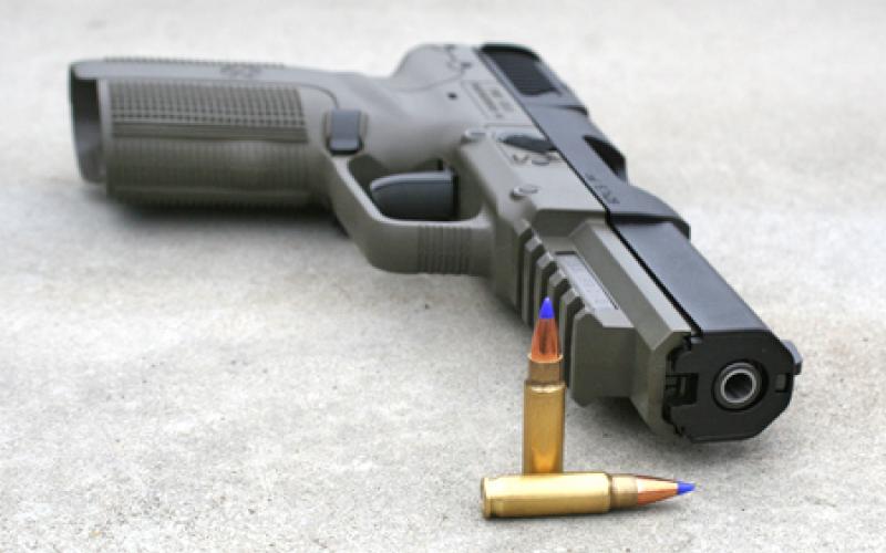 قتيلان بإطلاق نار في منطقة الدامخي 