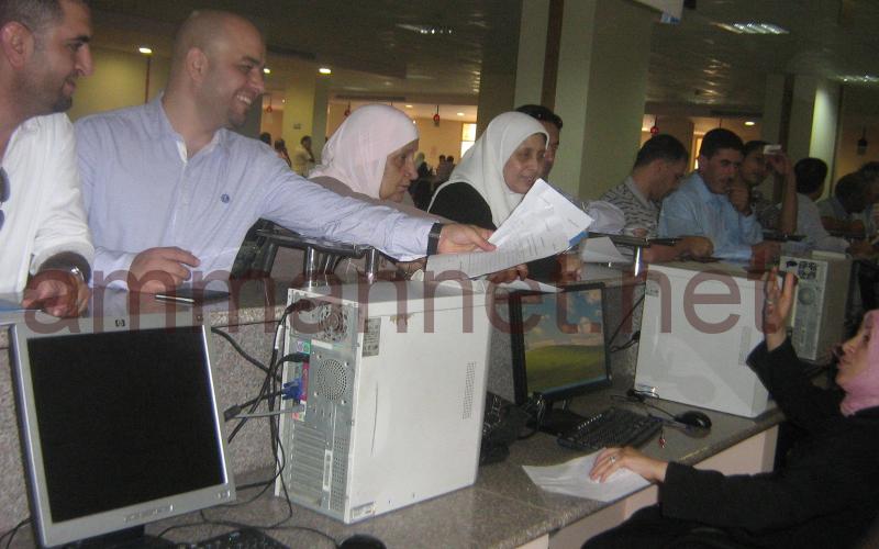 سجل للانتخابات دون صورة شخصية.. وحوارات فيسبوكية 