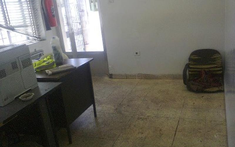 كراسي الموظفين والعمال في مصفاة بترول العقبة- المرصد العمالي الاردني 