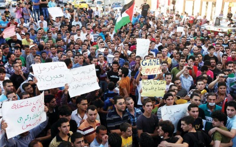 فياض يعلن استعداده للاستقالة 