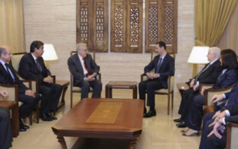 الإبراهيمي بعد لقاء الأسد: تفاقم الأزمة السورية يهدد المنطقة برمتها