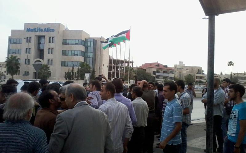 النسور للناشطين المفرج عنهم : نعتز بكم 