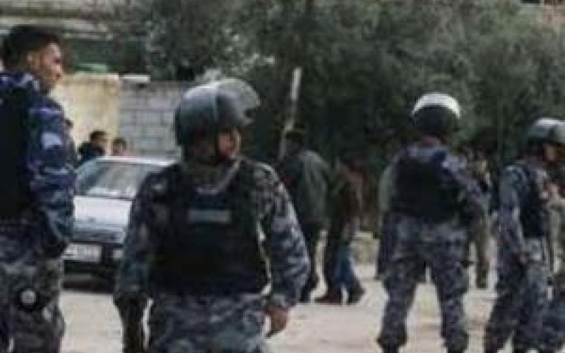 قوات الدرك تفض مسيرة الطفيلة بالقوة 