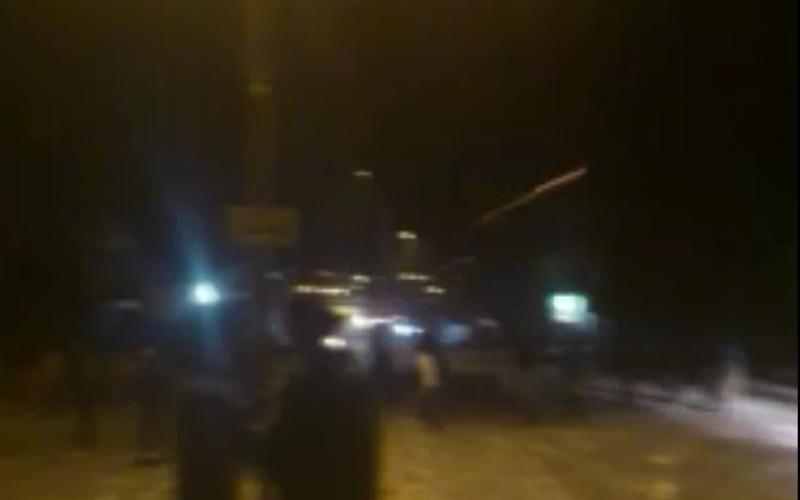 فيديو: شغب في مخيم حطين والدرك يسمح لمواطنين بمؤازرته