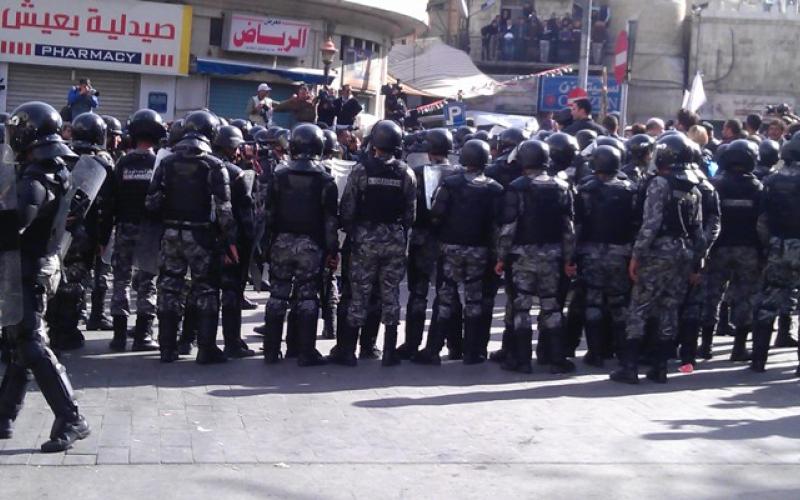 قوات الدرك في اعتصام الحسيني الجمعة - عدسة مصعب الشوابكة