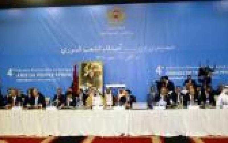 "أصدقاء سورية" يعترفون بالائتلاف المعارض