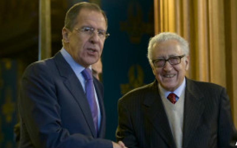 الإبراهيمي: لا بديل عن الحل السلمي لإنقاذ سورية من الجحيم