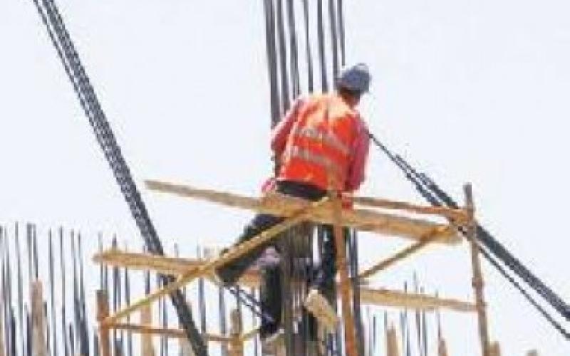 العمالة الوافدة: حقوق منتهكة وملامح عبودية!