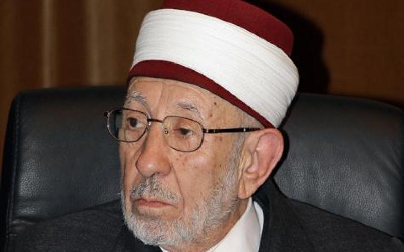 المعارضة والنظام في سوريا يدينان اغتيال البوطي